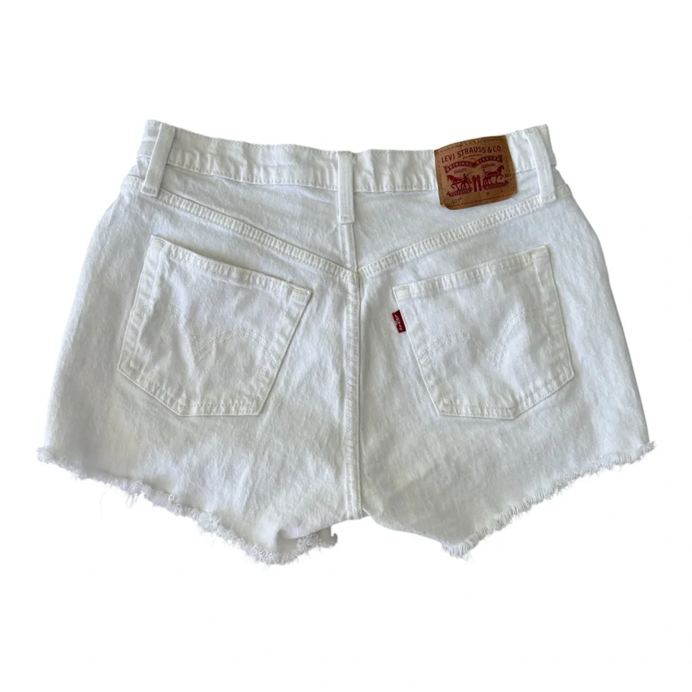 Levi's 501 Original High Rise White Denim Cutoff Shorts Size 28 - Picture 3 of 11